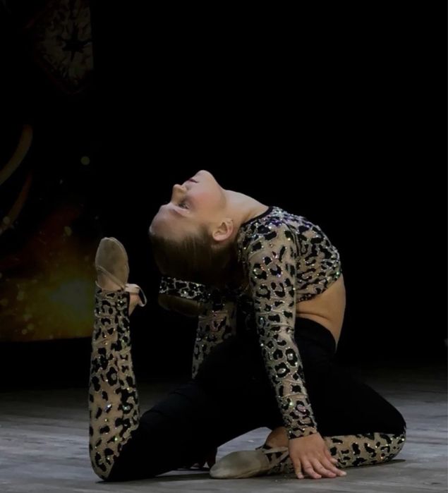 Продам костюм для гімнастики