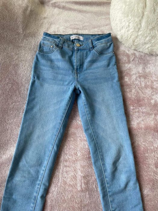Jeansy skinny fit z wysokim stanem rozmiar 34