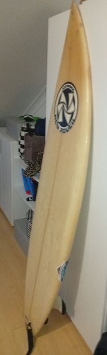 Prancha de surf 1.80,altura x 47 largura