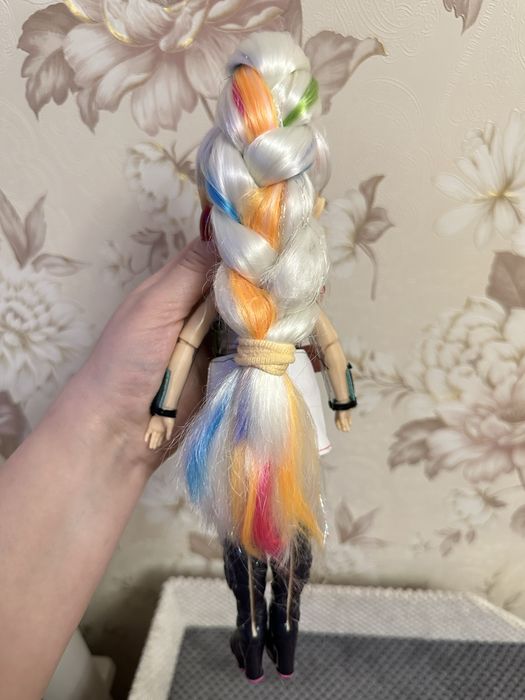 Кукла Rainbow Реинбов хай