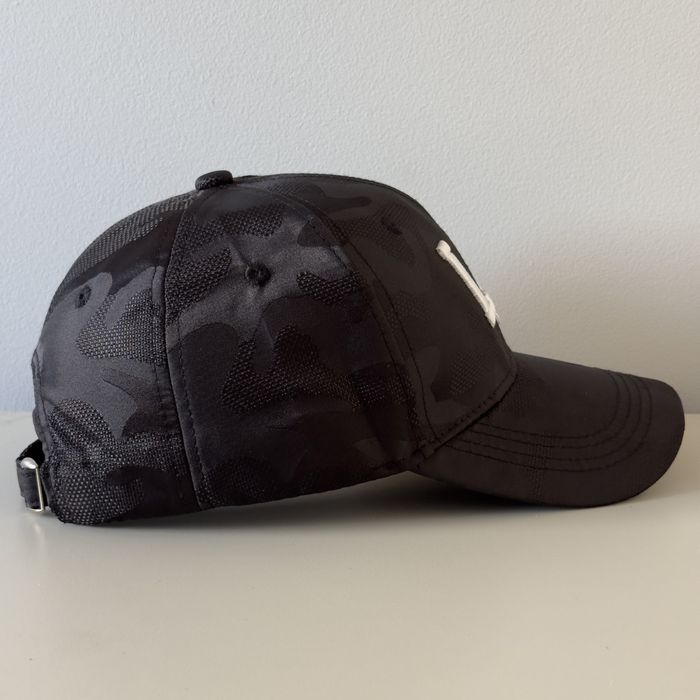 Czapka z daszkiem snapback – nowa, styl streetwear / premium