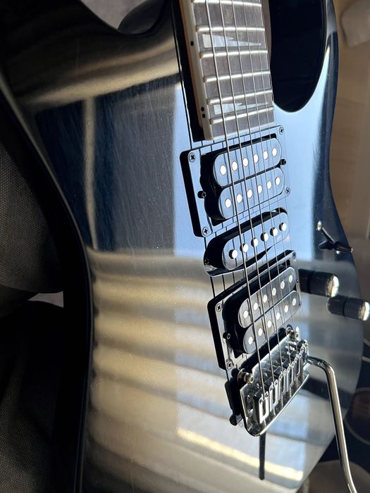 Guitarra Ibanez GRG170DX-BKN + Cabos + Suporte