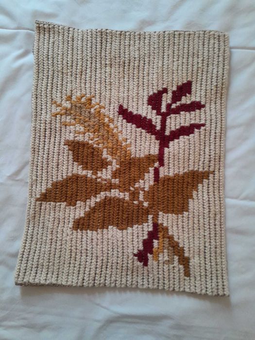 Almofadas e Quadros em Arraiolos