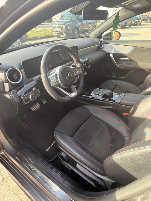 Mercedes Benz A180