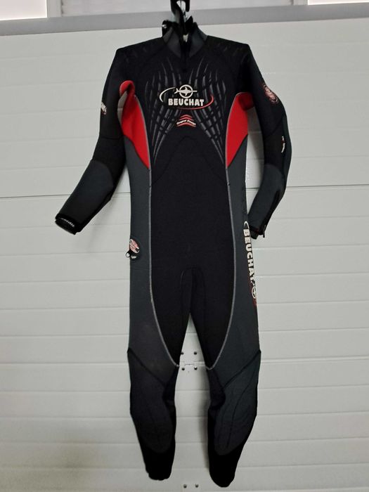 Colete de Mergulho e Fato