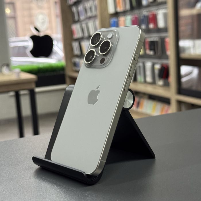 iPhone 15 Pro Natural Titanium 256 GB Магазин / Гарантія