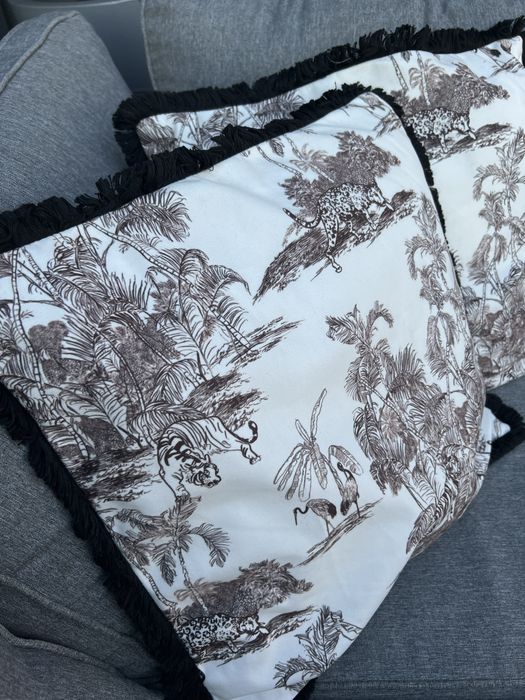 Dwie poszewki na poduszki z motywem Safari Sinsay