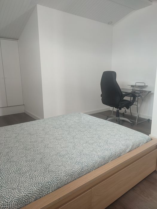 Arrendo  Quarto em Moradia na Zona de Gulpilhares/Valadares