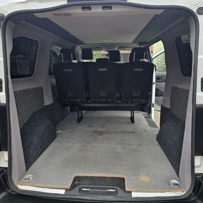 Opel Vivaro 2019r, пасажирний