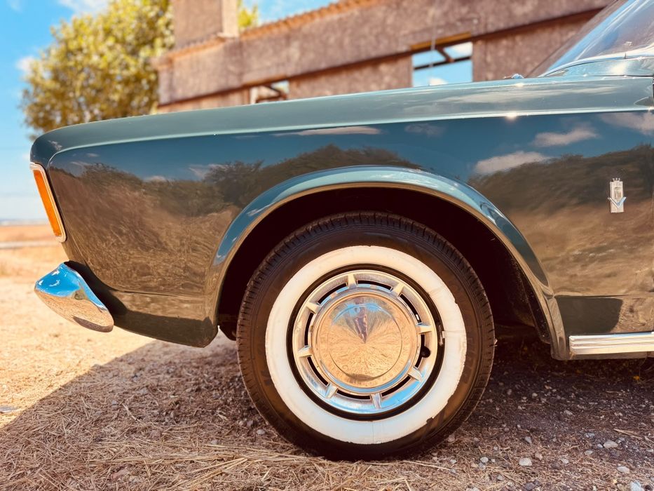Ford Taunus  V6 20M
