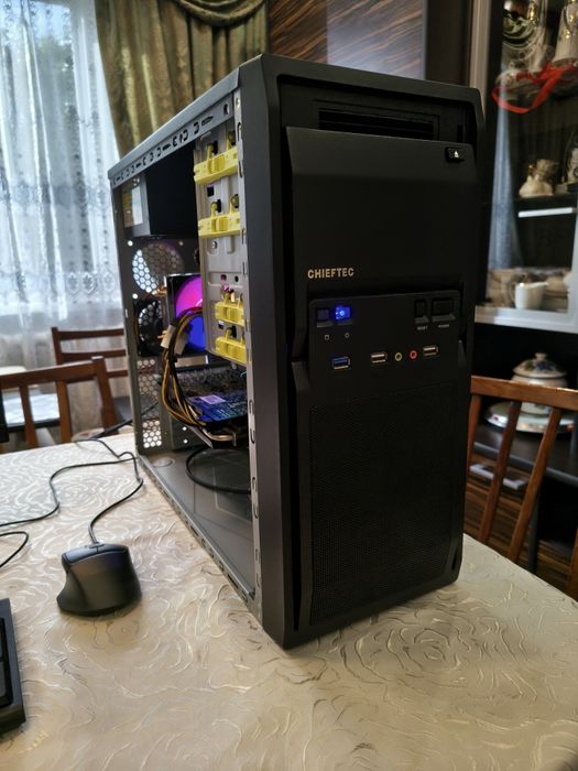 Бюджетний ігровий ПК (i5 / R9 270X / 8 GB / SSD+HDD)