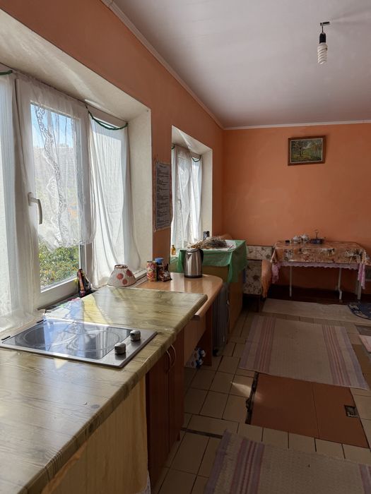 Продаж дачі з двома будинками в Хвильово-Сорочин біля озера