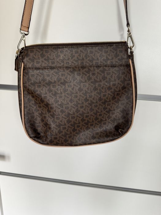 Torebka DKNY listonoszka