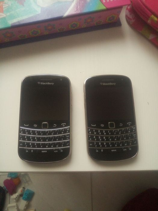 BlackBerry bold 9900 touch,gama executiva/empresarial, bateria nova