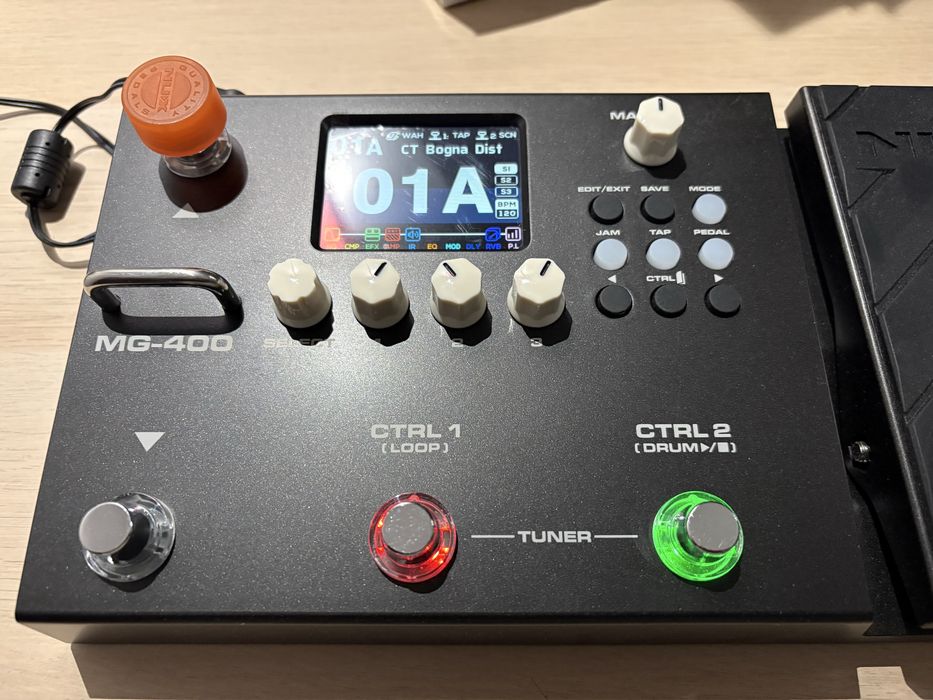 NUX MG-400 (efeitos para guitarra)