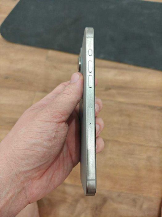 iphone 15 pro max на 256 ГБ