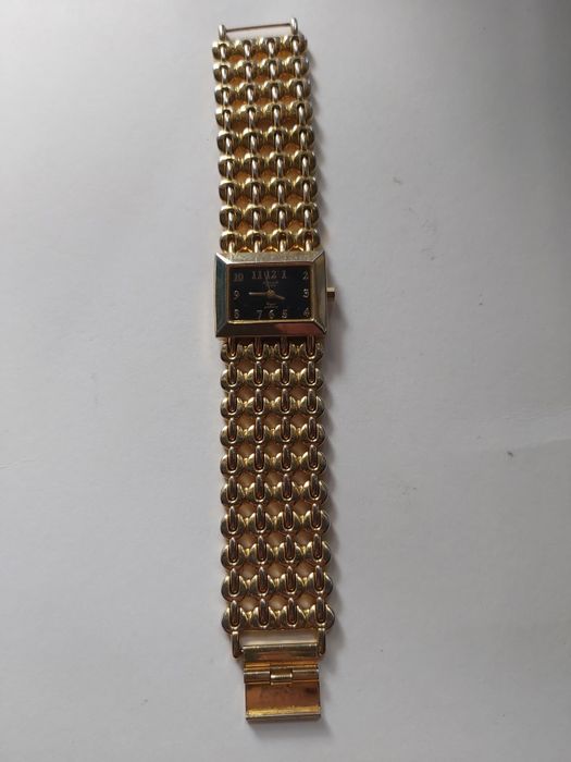 Годинник Omax "Quartz"