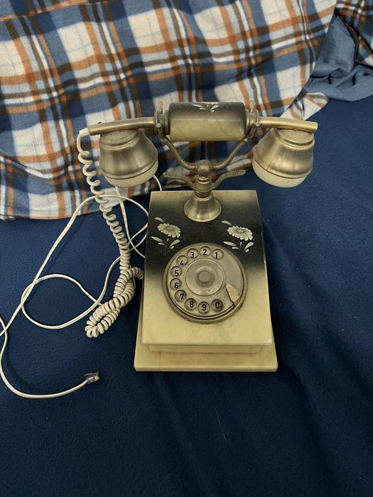 Telefone fixo antigo funcional