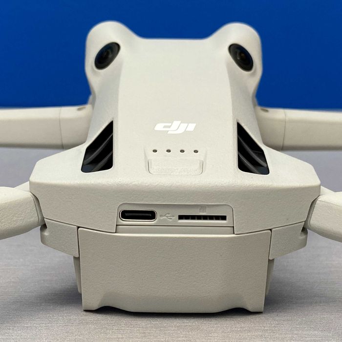 DJI Mini 4 Pro (DJI RC 2)