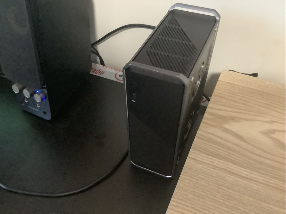 Chuwi HiGame Batocera (i7-8709G i VegaM 4GB HBM2) emuluje WiiU w 60fps