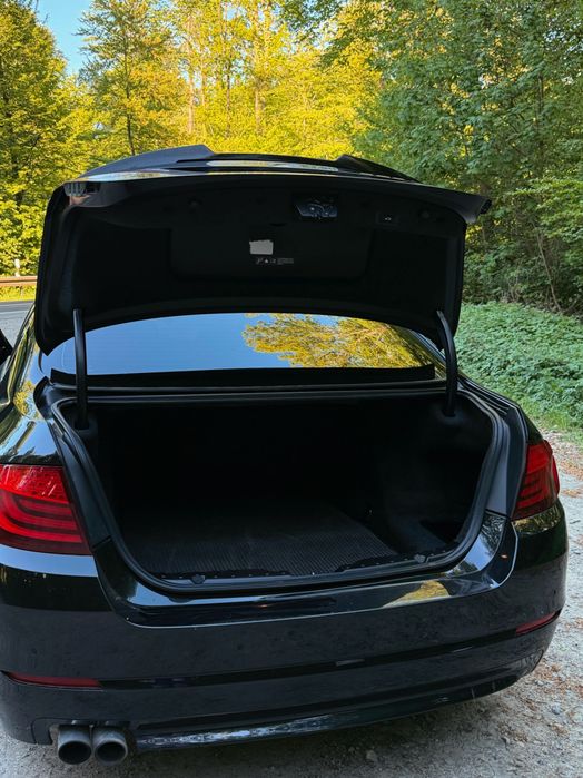 Продам BMW f10 528i