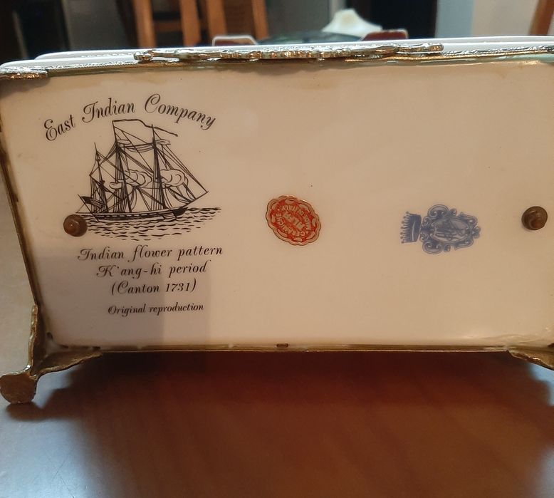 Relógio mesa muito antigo