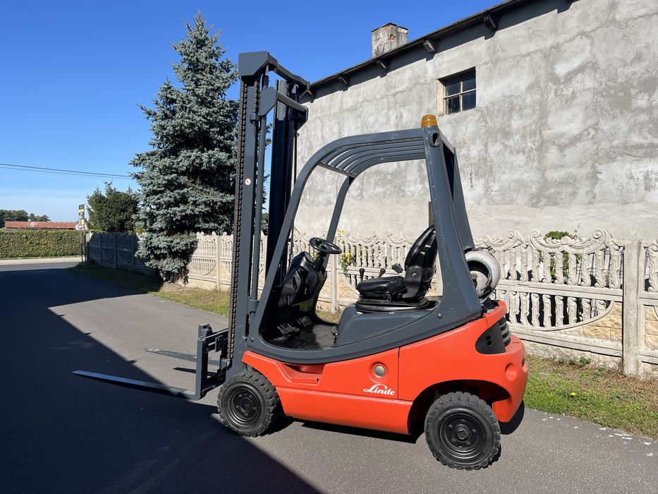 Wozek widłowy linde h16t-03