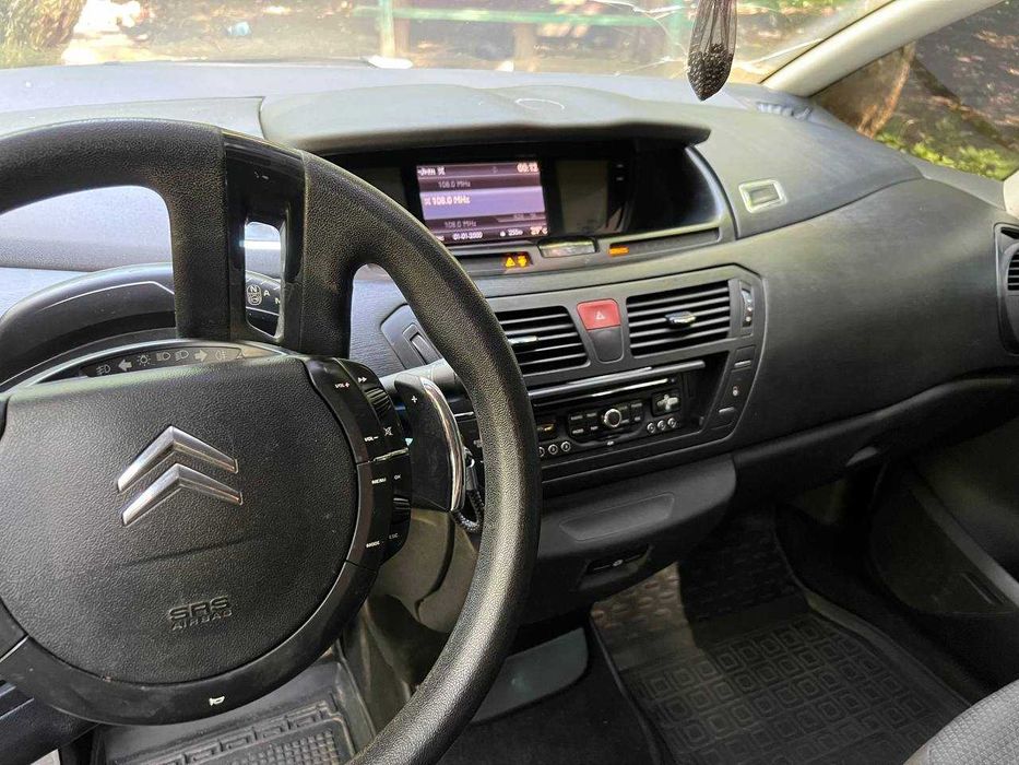 Citroen C4 Grand Picasso 1.6HDI автомат 2011