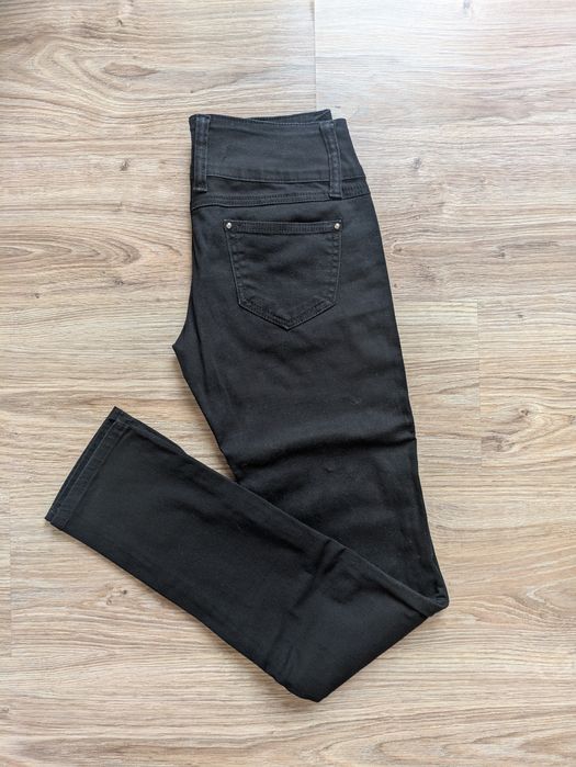 Spodnie materiałowe M