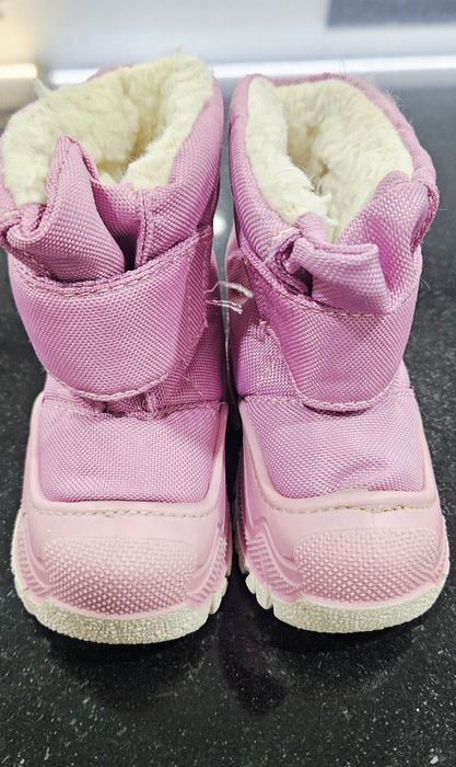 Botas de bebé para a neve