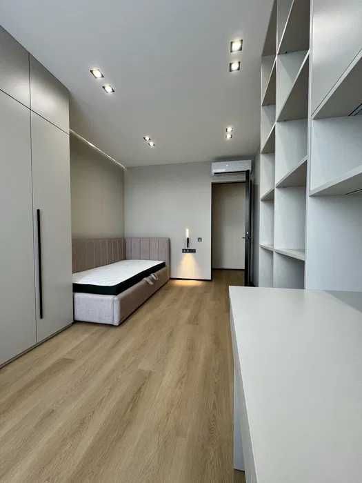 Краща 3-кімнатна 76м²! Варшавський, Виговського 44, Нивки, Виноградар