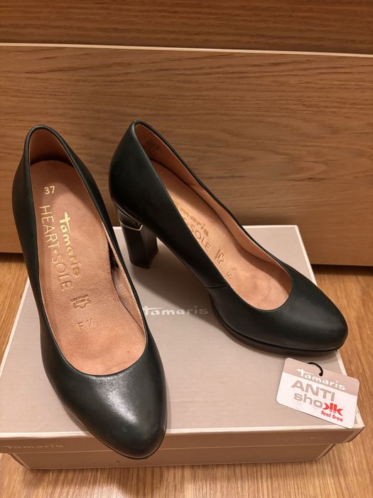 Piękne czółenka Tamaris r.38 nowe