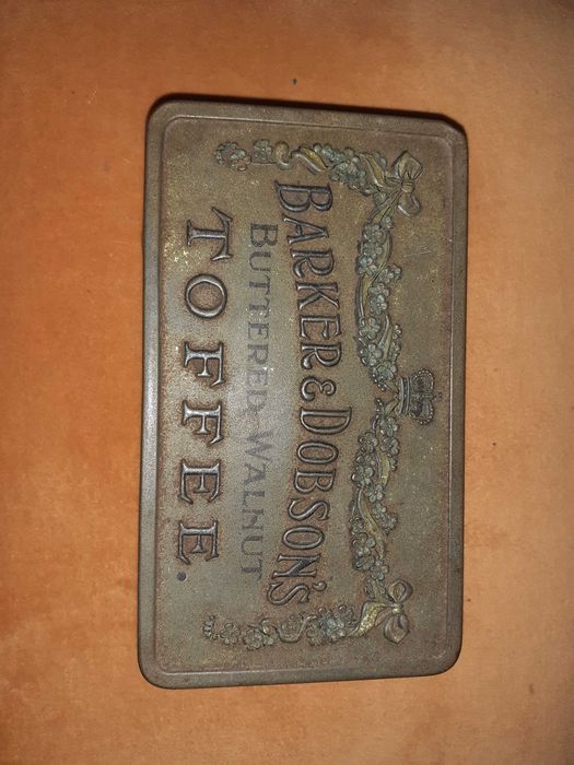 Caixa/ Lata Antiga Barker & Dobson's TOFFEE