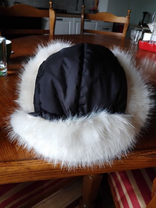 czapka uszatka, papacha