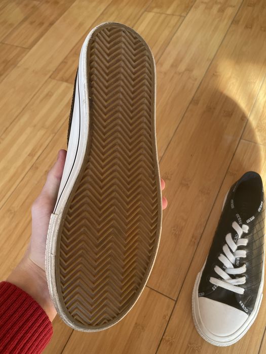 Женские кеды Guess Emma