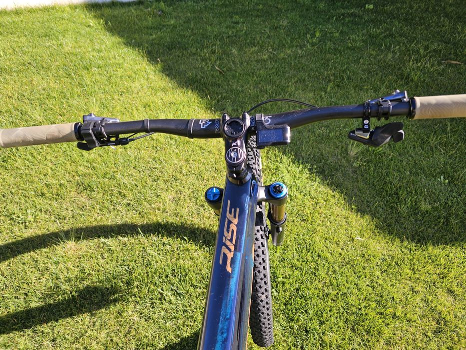 Orbea rise M team, axs