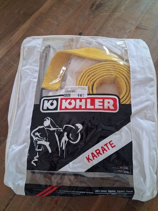 Fato karaté 9/10 anos