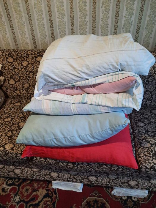 Подушки на пір'я