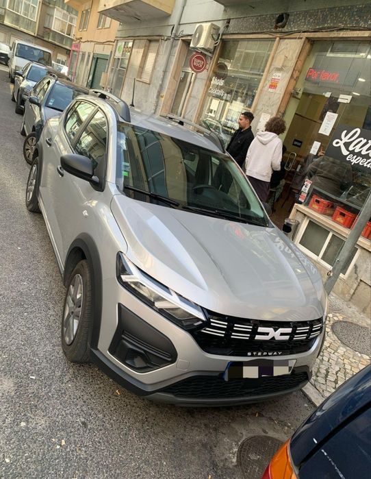 Viaturas TVDE desde 200 euros por semana