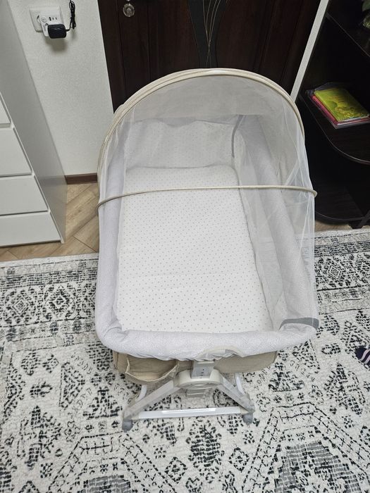 Ліжечко складне дитяче.