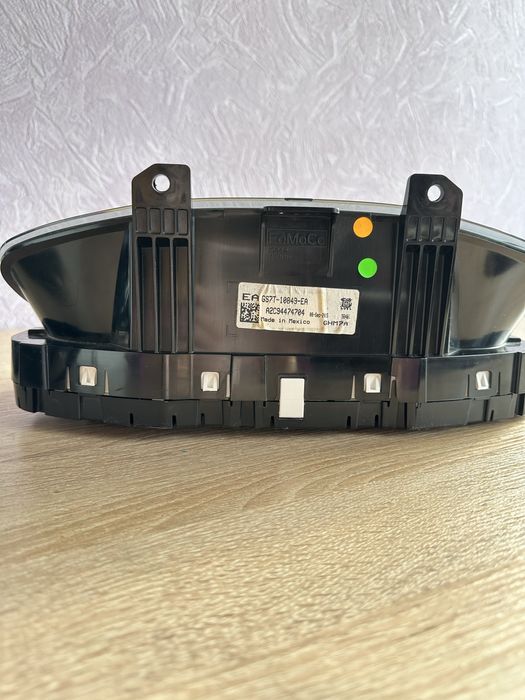 Приборна панель Ford Fusion EA GS7T-10843-EA