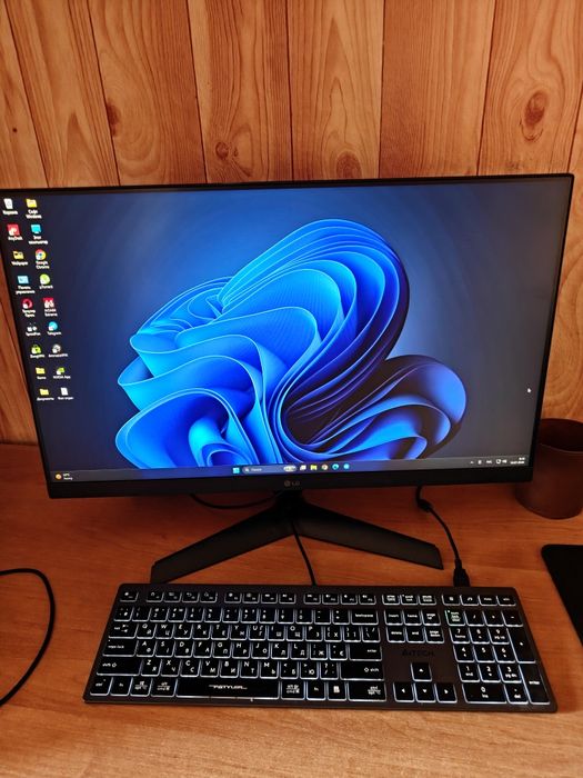 Компьютер на Ryzen 5 5500 и Rtx 5060 8 Gb MSI, на Гарантии
