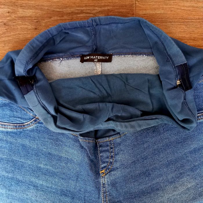 Джинсові шорти для вагітних LC Waikiki