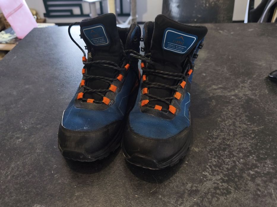 Sprzedam buty trekkingowe Elbrus roz.42