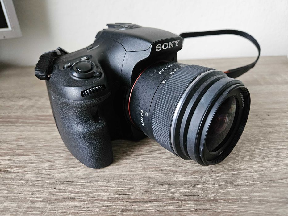 Aparat Sony alpha 57