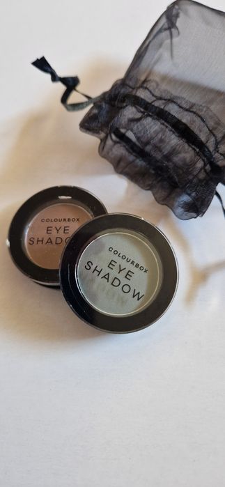 Cienie 2szt do powiek Colourbox Oriflame WARM BROWN oraz DARK Olive