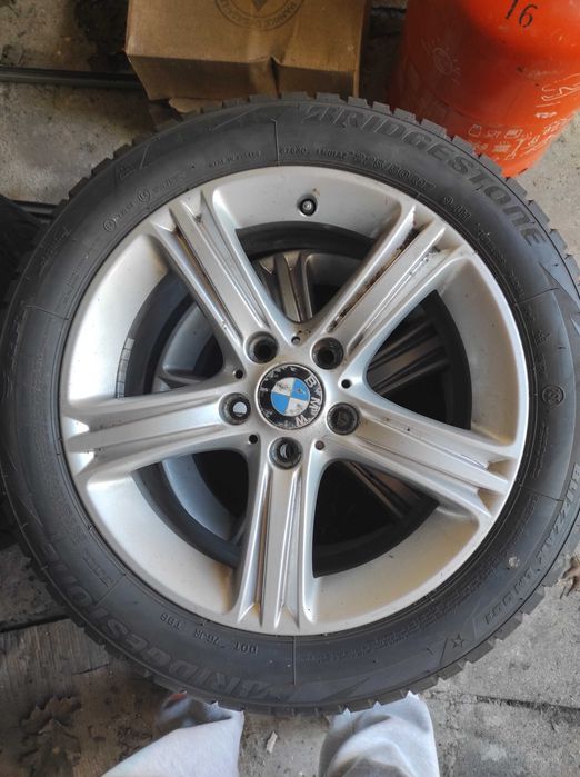 Peças e acessórios auto, mobilidade.