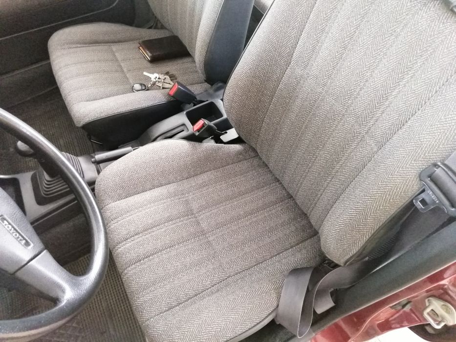 Toyota corolla 1300 gasolina