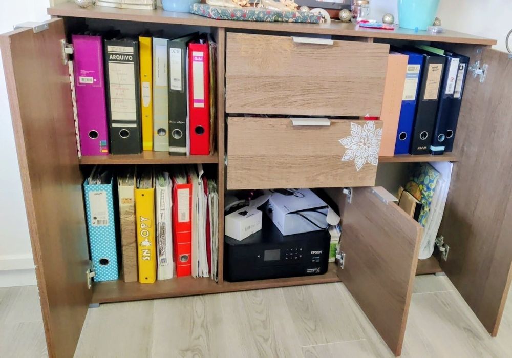 Móvel armário de apoio