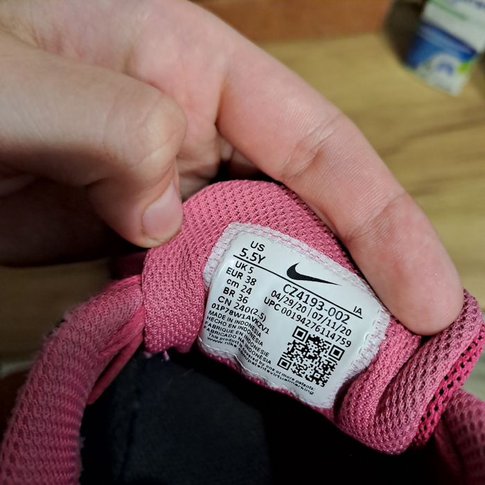 Buty Nike Air Max Invigor  w rozmiarze 38